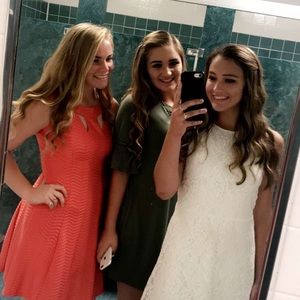 Meet your Posher, Paige